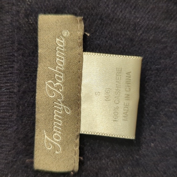 Tommy Bahama 100% Cashmere Pullover Sweater V-Neck Small 4/6 Quiet Luxury - Picture 9 of 13
